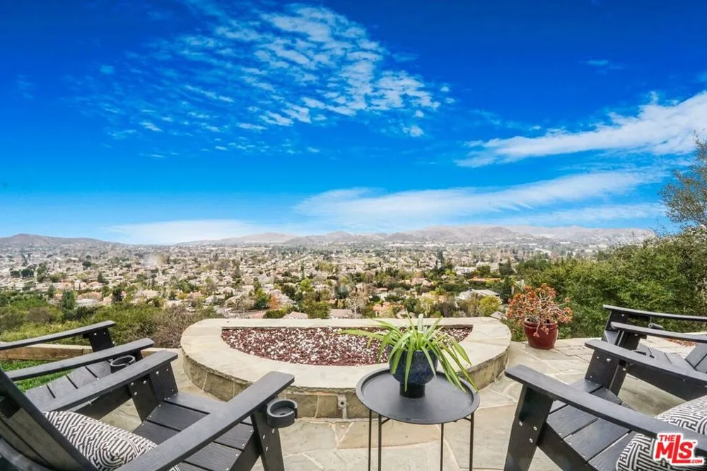 3485 Ridgeford Drive Westlake Village, CA 91361