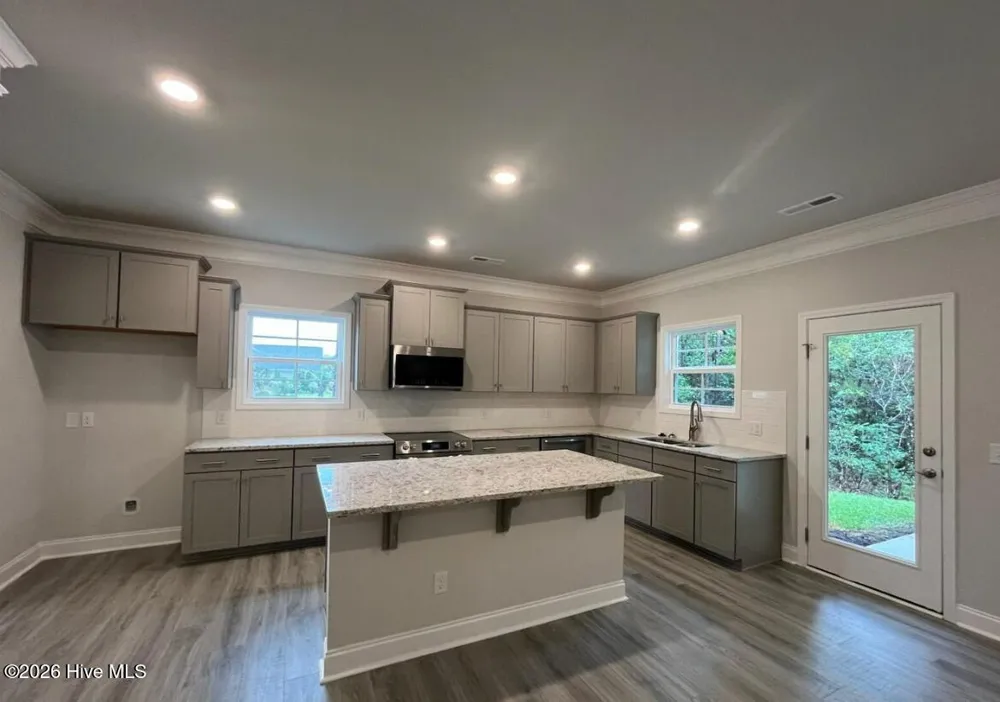 104 Birdsong Drive Wallace, NC 28466