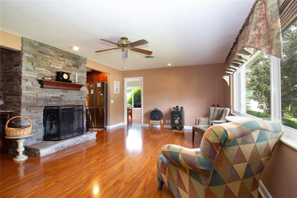 1324 RANCHWOOD DRIVE Clearwater, FL 33764