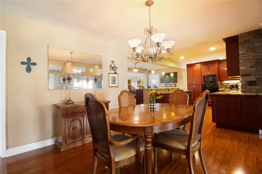 1324 RANCHWOOD DRIVE Clearwater, FL 33764