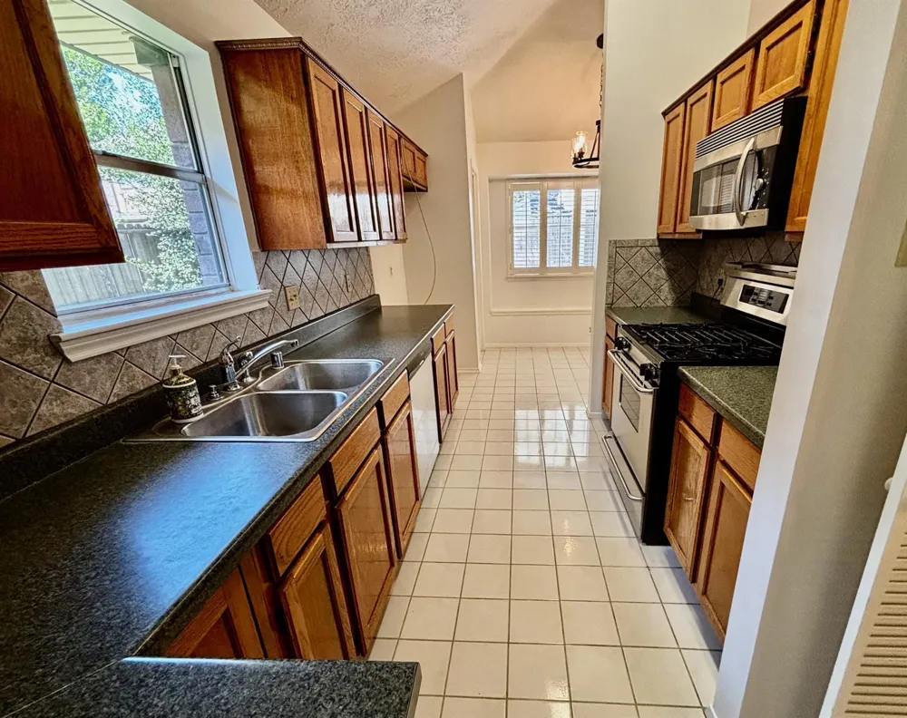 2514 Pecan Grove Court Court Pearland, TX 77584