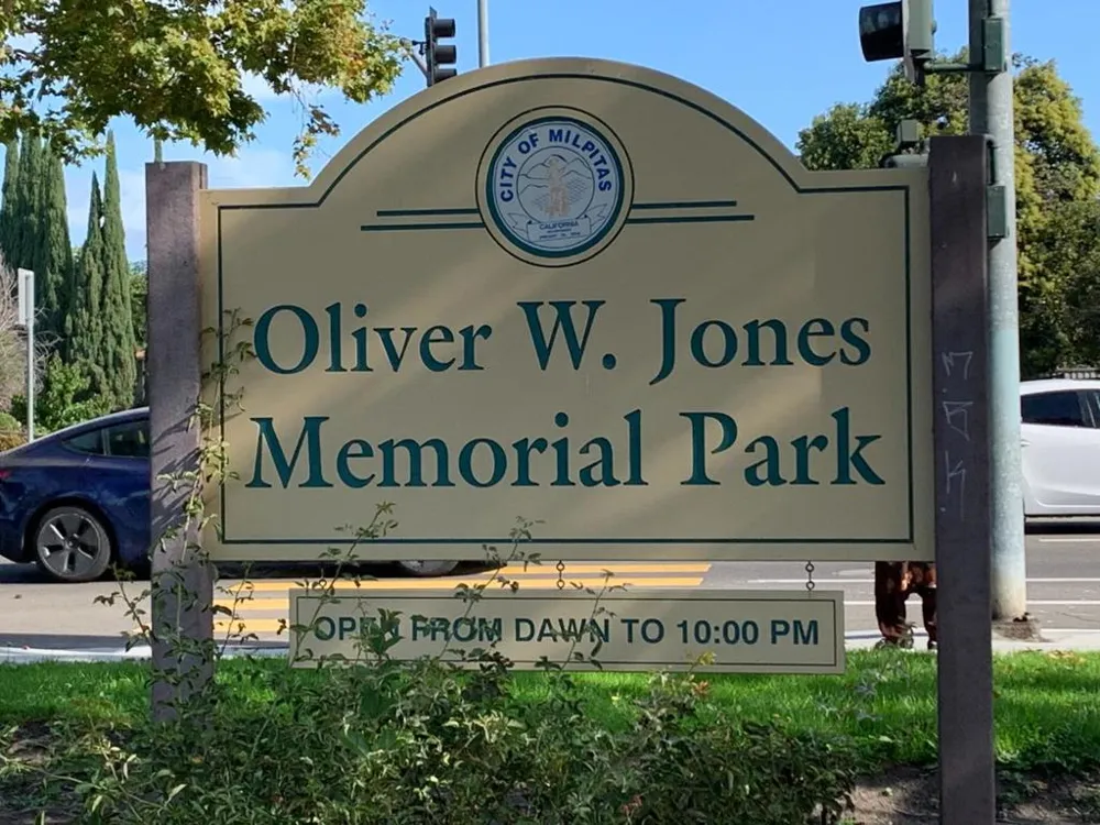 1016 Gordon Street Milpitas, CA 95035