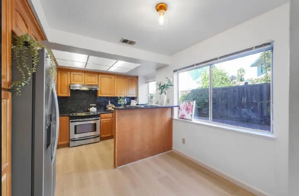1016 Gordon Street Milpitas, CA 95035