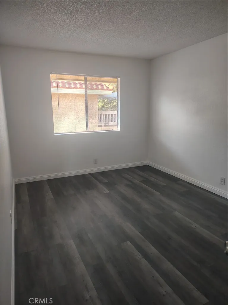 1667 Kingsley Pomona, CA 91767