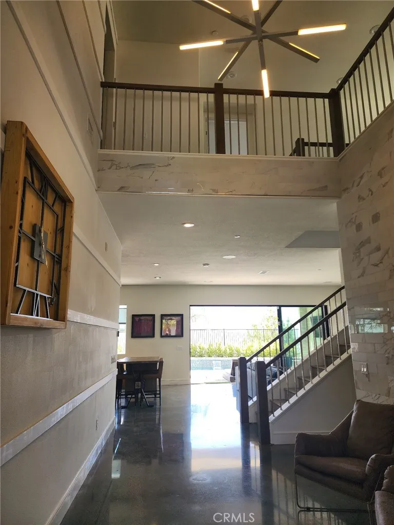 19018 Martino Court Saugus, CA 91350