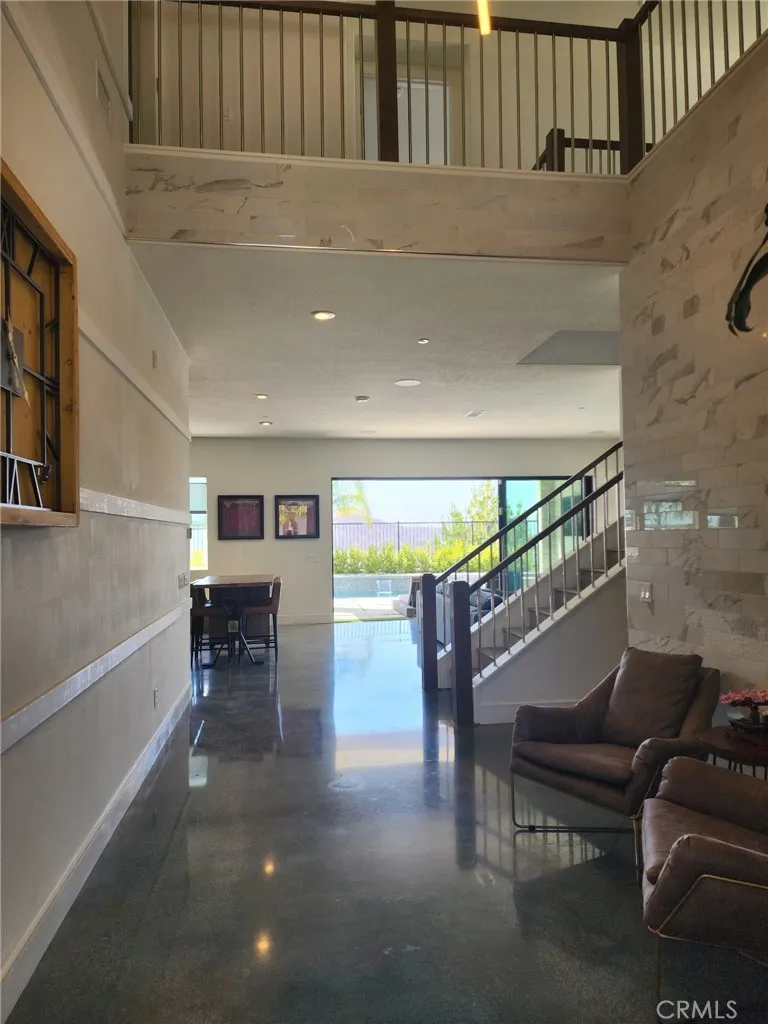 19018 Martino Court Saugus, CA 91350