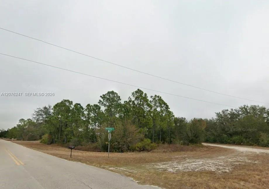 13185 MANDALAY DR Other City - In The State Of Florida, FL 33955