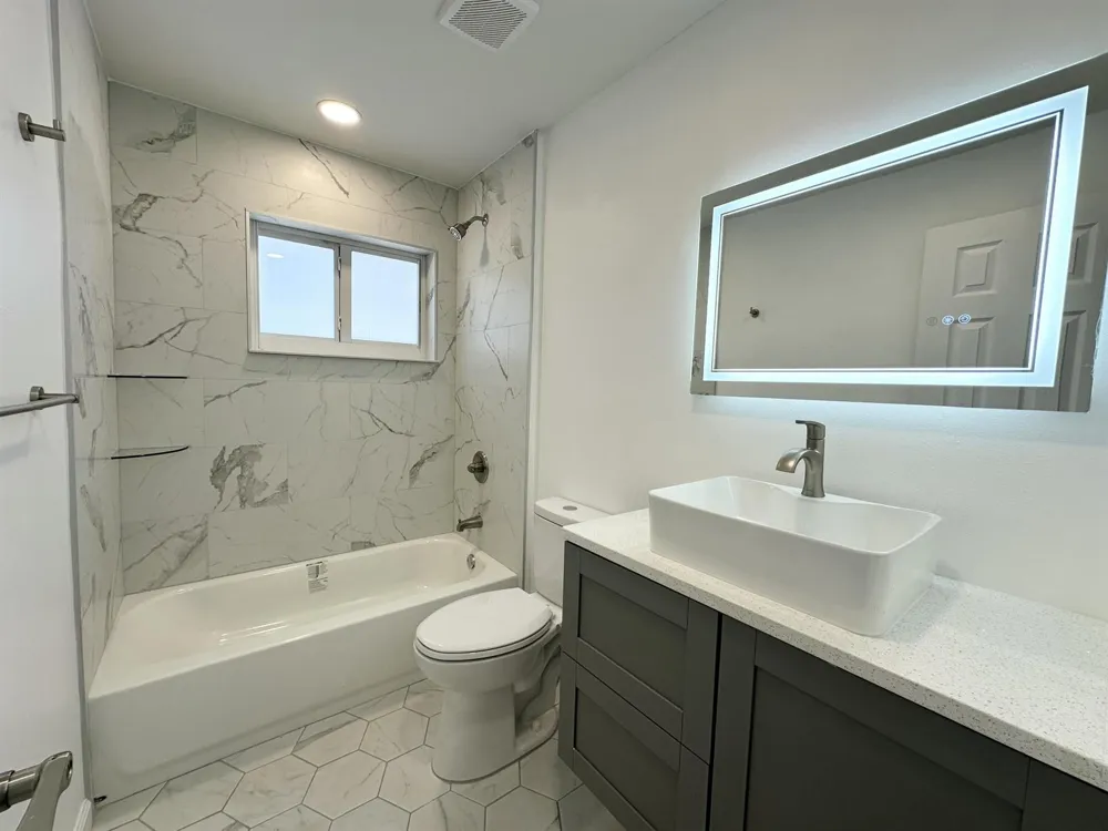 1913 WYOMING AVENUE Fort Pierce, FL 34982
