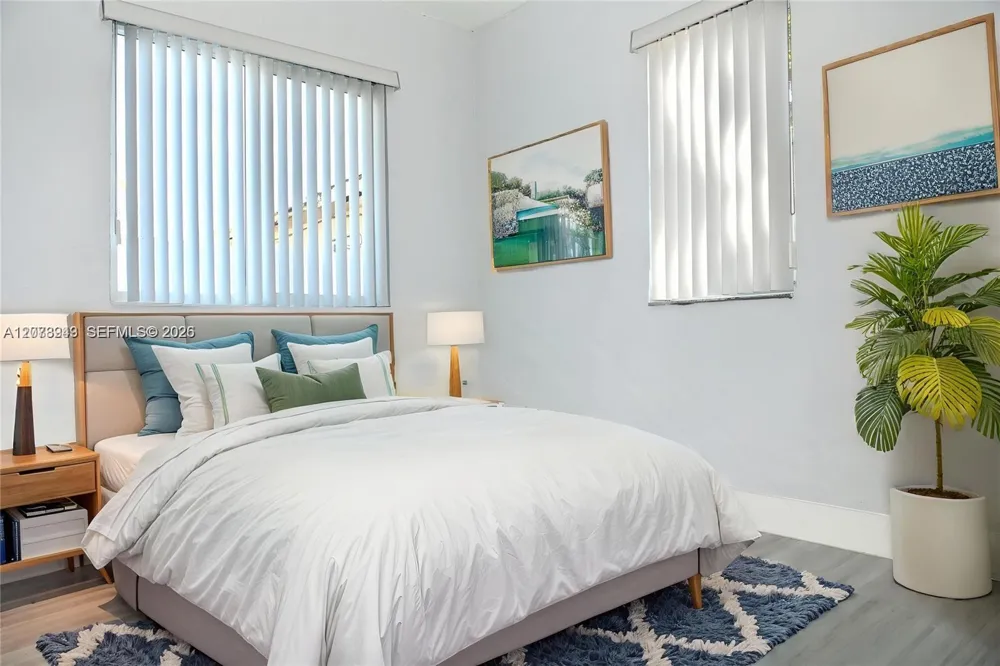 747 NW 5th Ct Hallandale Beach, FL 33009