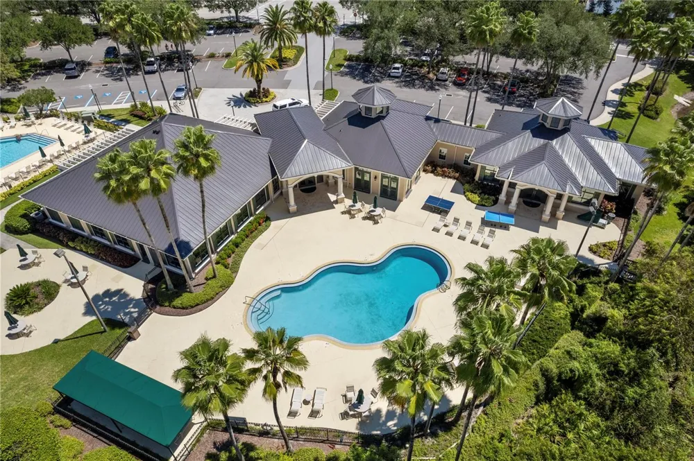 10245 DEVONSHIRE LAKE DRIVE Tampa, FL 33647