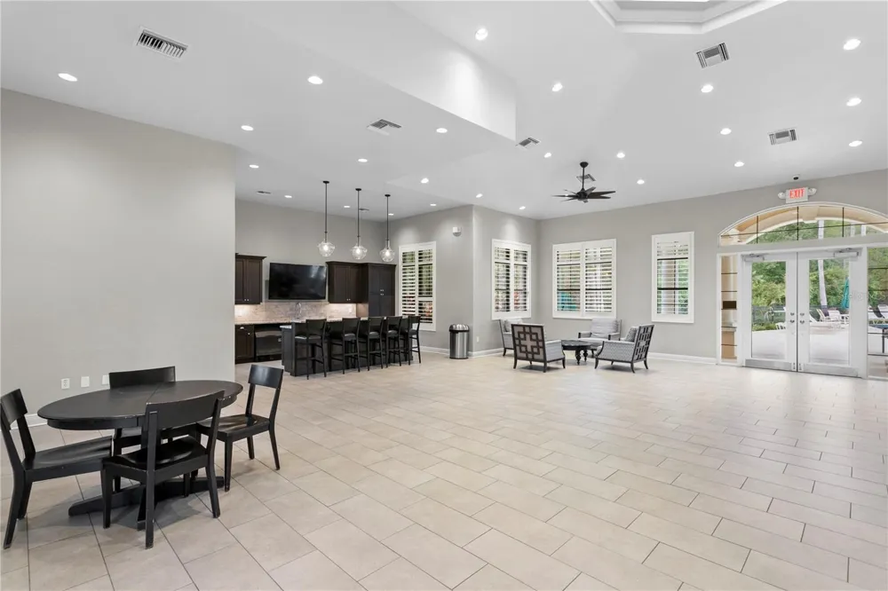 10245 DEVONSHIRE LAKE DRIVE Tampa, FL 33647
