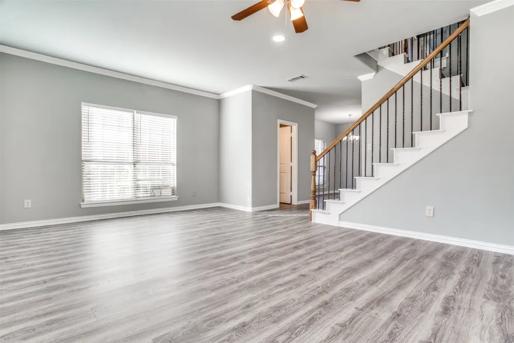 2364 Calendar Court Grand Prairie, TX 75050