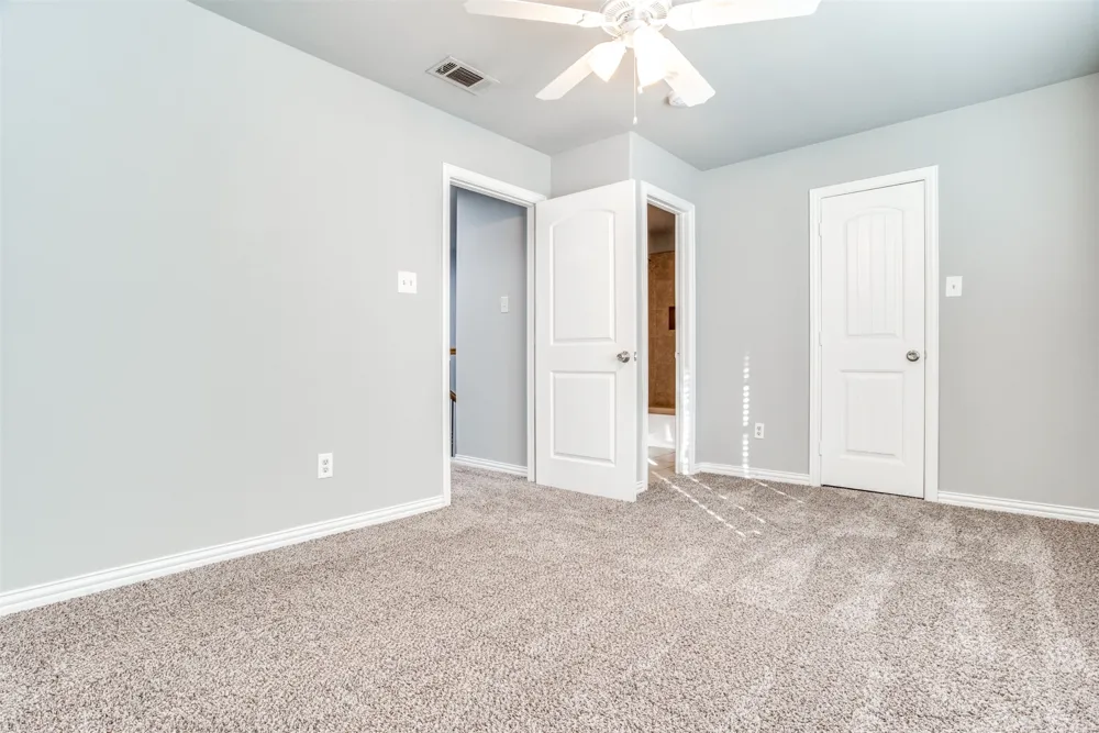 2364 Calendar Court Grand Prairie, TX 75050