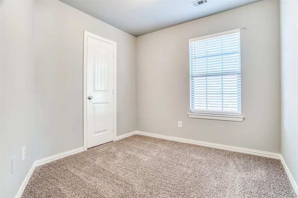 2364 Calendar Court Grand Prairie, TX 75050