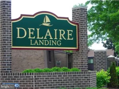 44203 DELAIRE LANDING RD #203