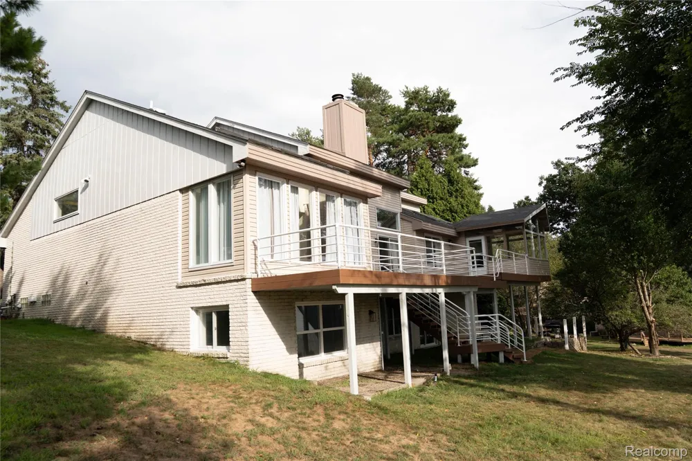 31033 Evergreen Court Farmington Hills City, MI 48331