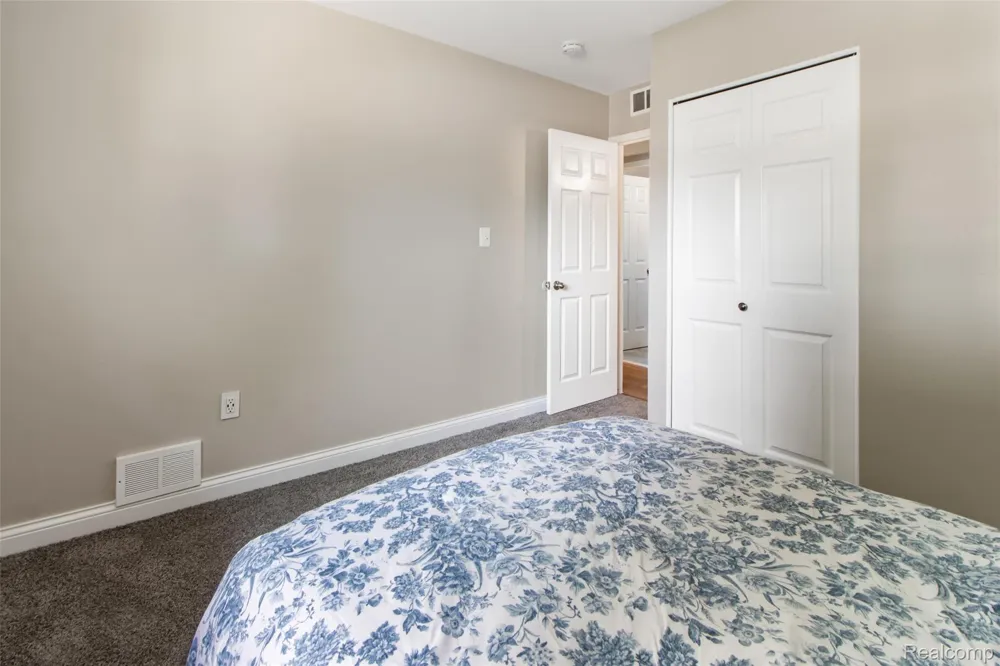 15768 Wendy Street Taylor City, MI 48180