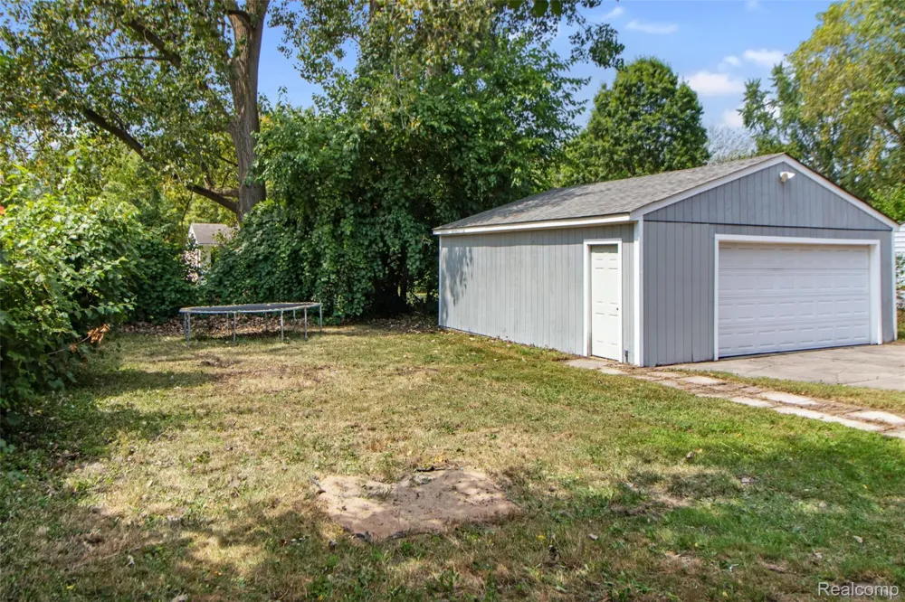 15768 Wendy Street Taylor City, MI 48180