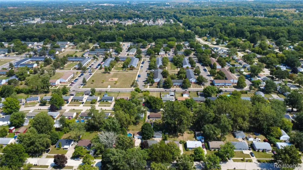 15768 Wendy Street Taylor City, MI 48180