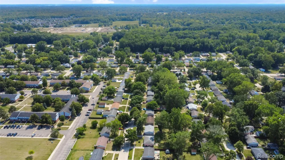 15768 Wendy Street Taylor City, MI 48180
