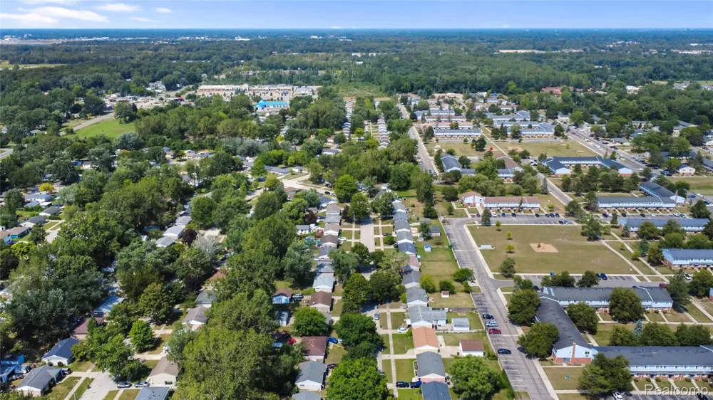 15768 Wendy Street Taylor City, MI 48180