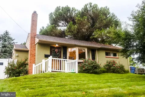 323 MOUNT VERNON AVENUE