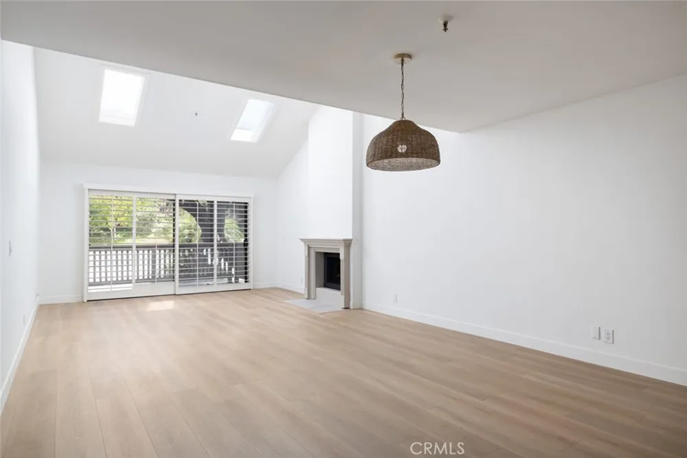55 Sea Island Newport Beach, CA 92660