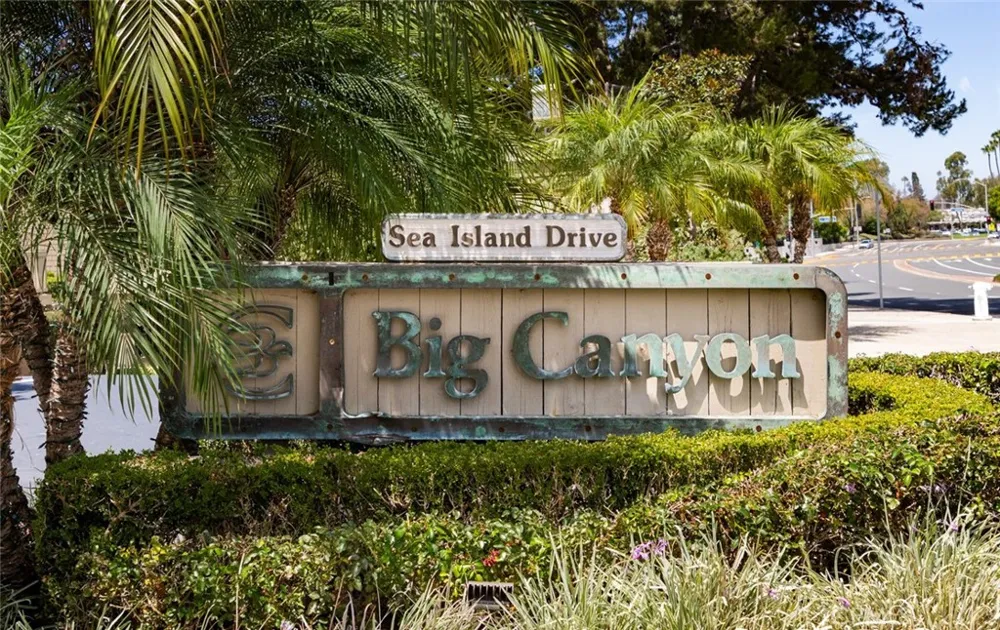 55 Sea Island Newport Beach, CA 92660