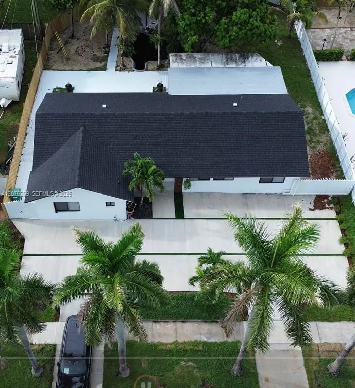 10830 SW 160th St Miami, FL 33157