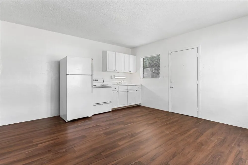 279 SW 1ST STREET ##3 Deerfield Beach, FL 33441