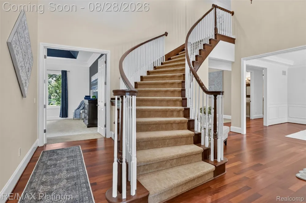 3129 SAND PEBBLE COVE DRIVE Hamburg Township, MI 48169