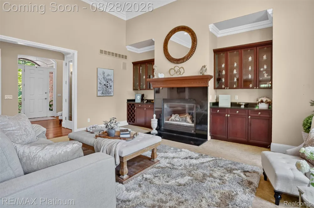 3129 SAND PEBBLE COVE DRIVE Hamburg Township, MI 48169