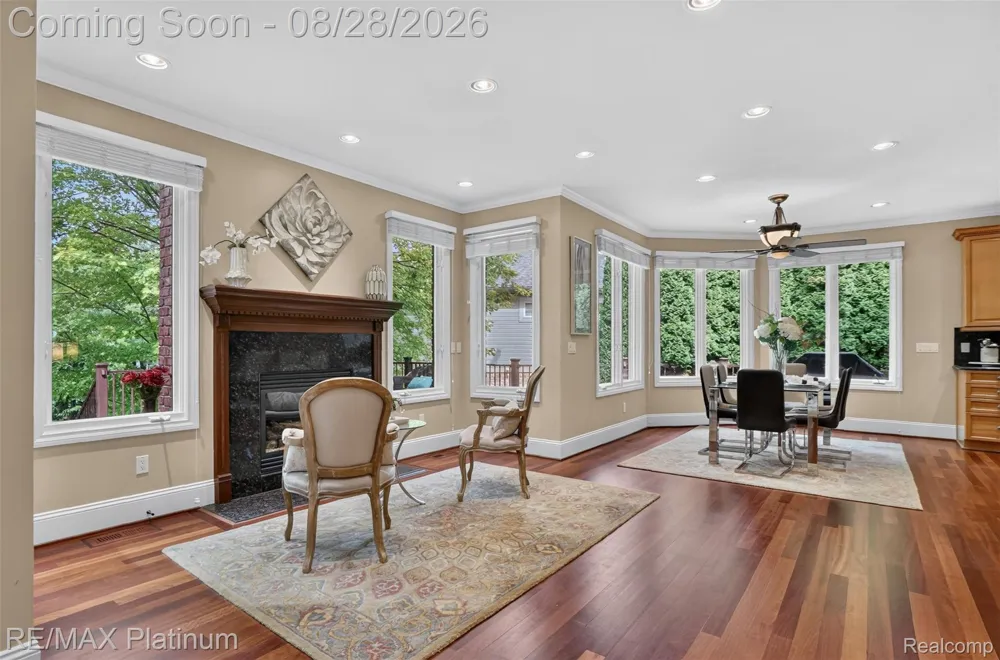 3129 SAND PEBBLE COVE DRIVE Hamburg Township, MI 48169