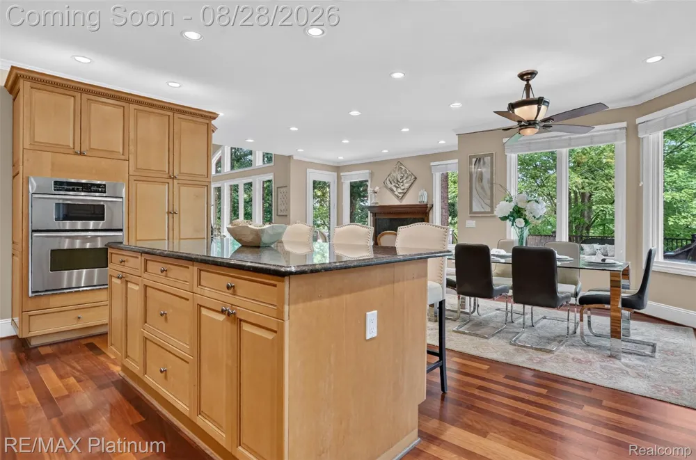 3129 SAND PEBBLE COVE DRIVE Hamburg Township, MI 48169