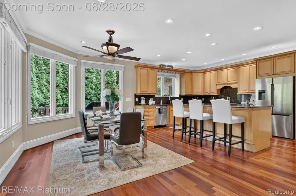 3129 SAND PEBBLE COVE DRIVE Hamburg Township, MI 48169