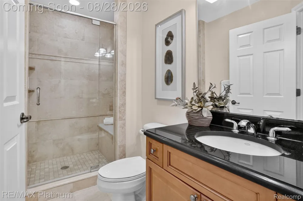 3129 SAND PEBBLE COVE DRIVE Hamburg Township, MI 48169