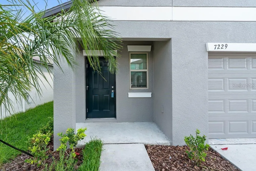 7229 SALT RIVER AVENUE Sun City Center, FL 33573