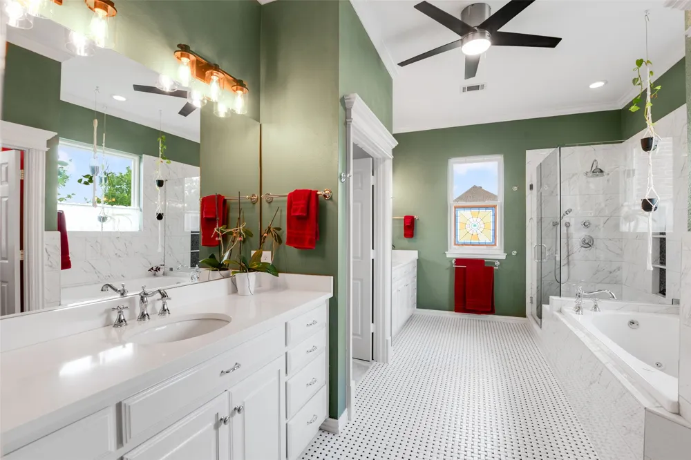 404 High Meadow Lane Heath, TX 75032