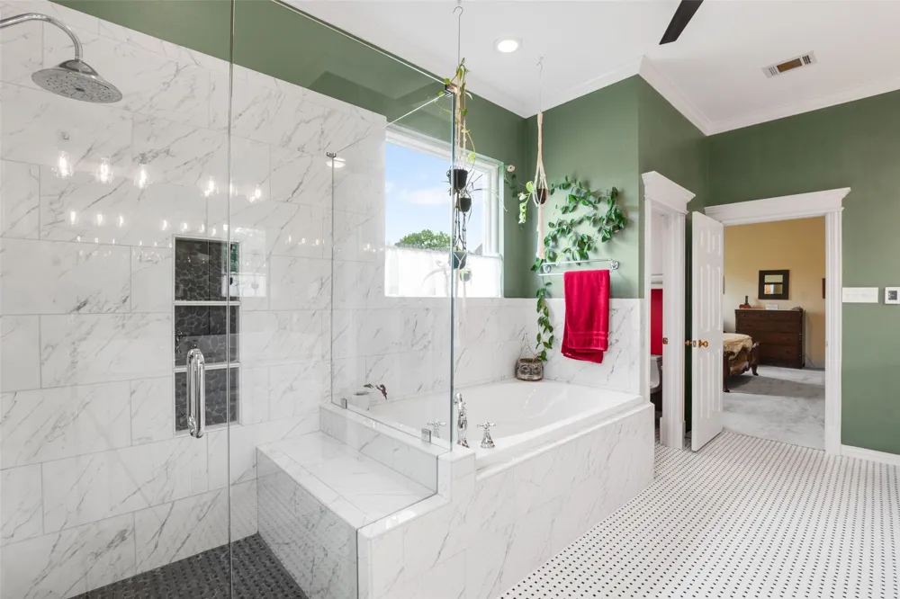 404 High Meadow Lane Heath, TX 75032