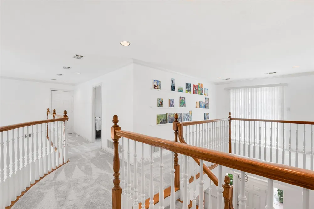404 High Meadow Lane Heath, TX 75032