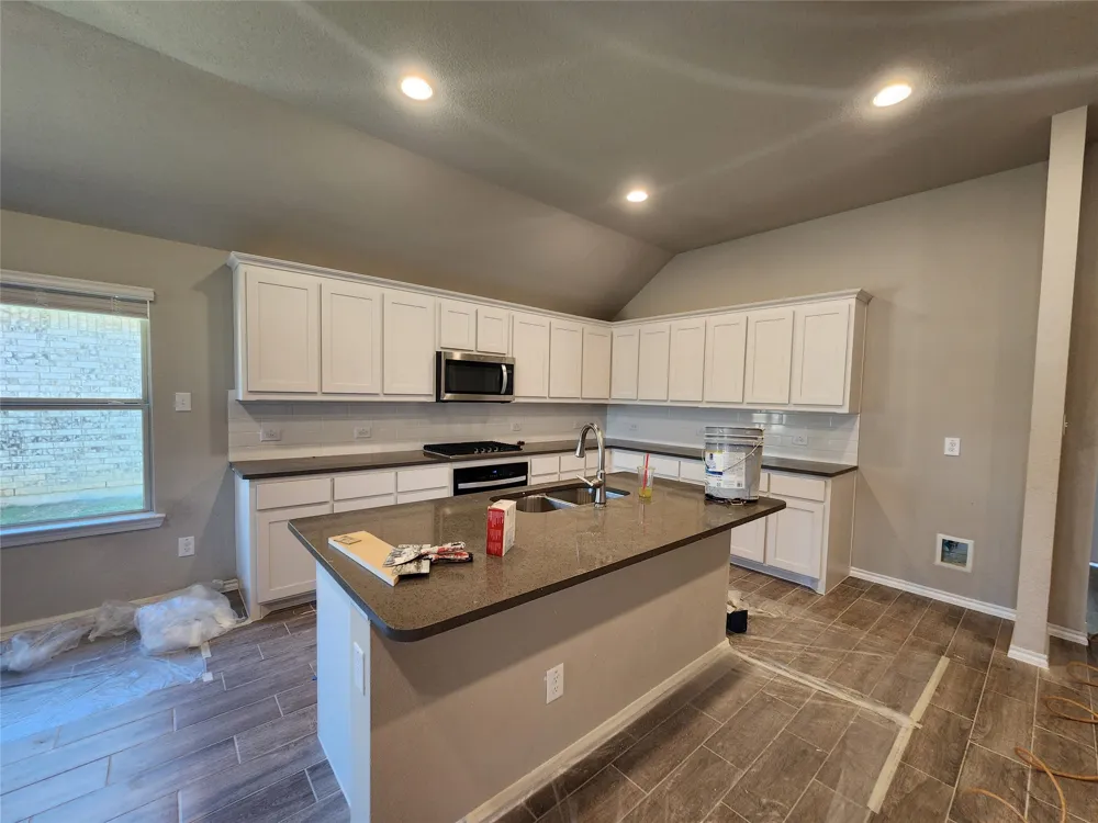355 Freestall Drive Midlothian, TX 76065