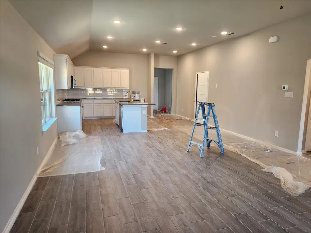 355 Freestall Drive Midlothian, TX 76065