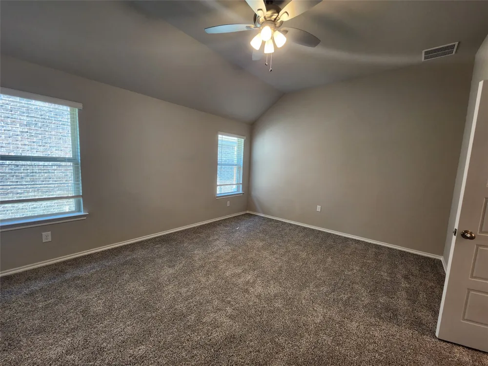 355 Freestall Drive Midlothian, TX 76065
