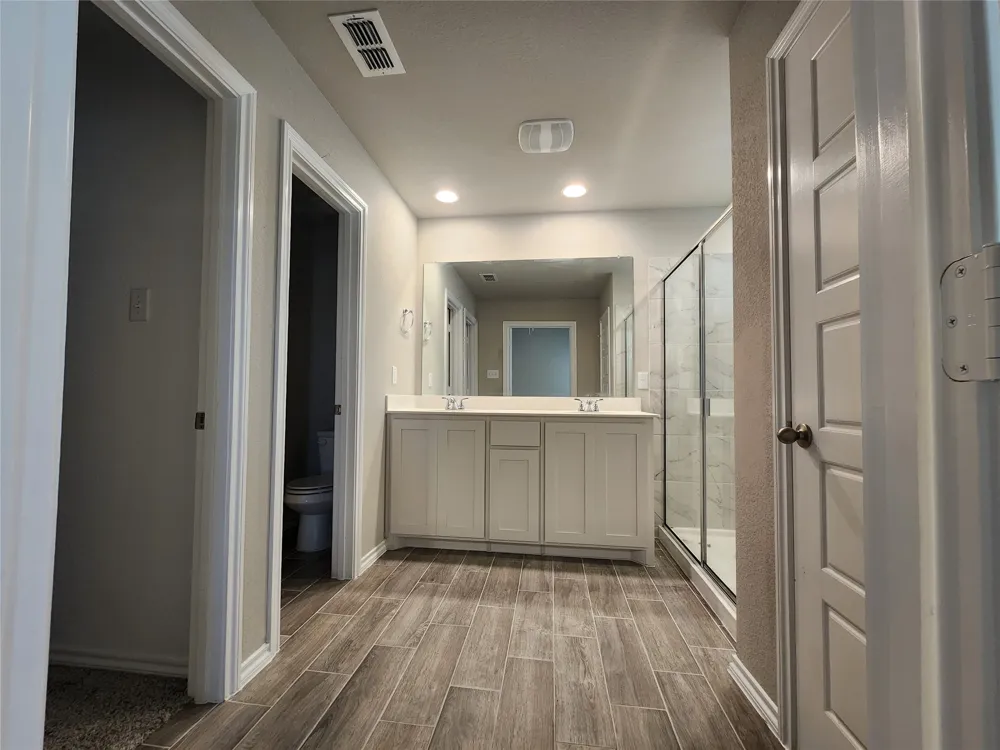 355 Freestall Drive Midlothian, TX 76065