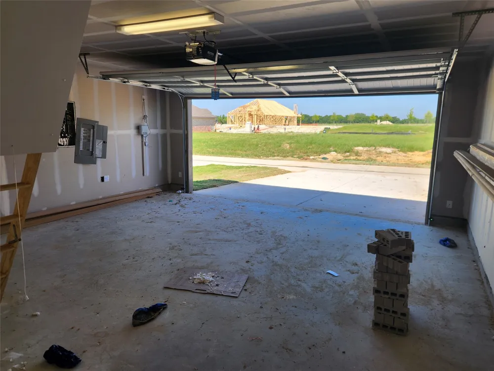 355 Freestall Drive Midlothian, TX 76065