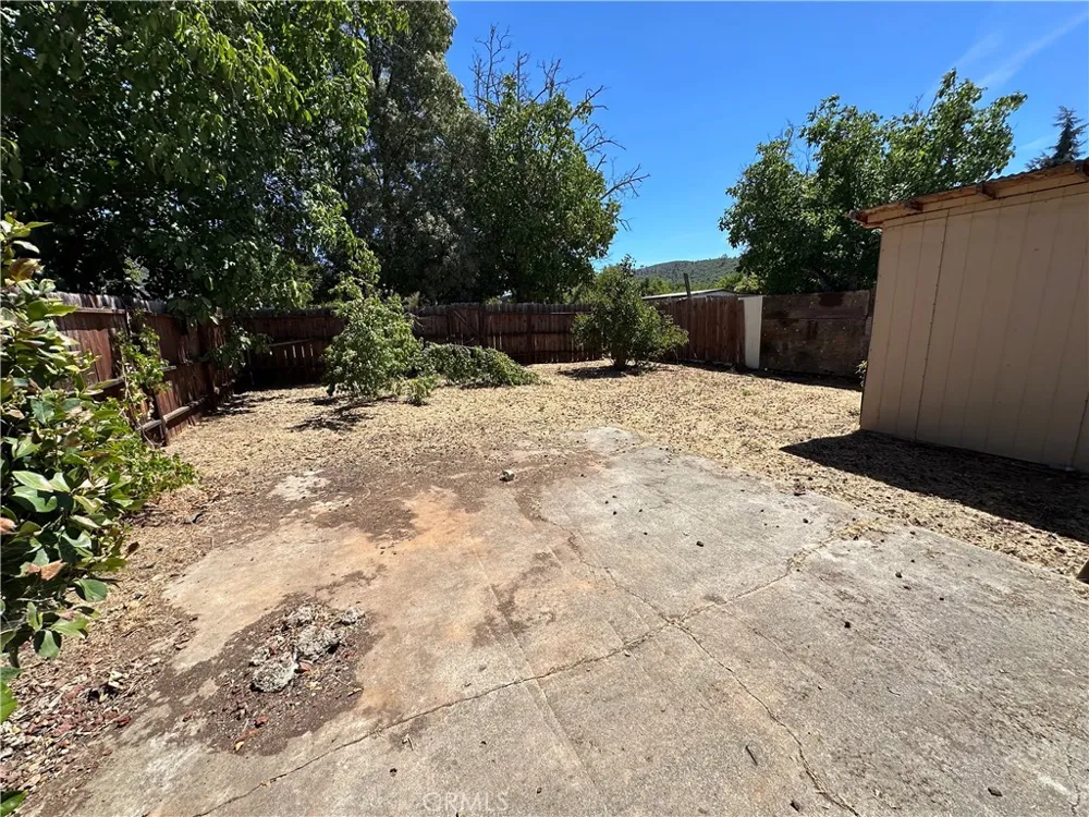 13922 Apple Clearlake Oaks, CA 95423