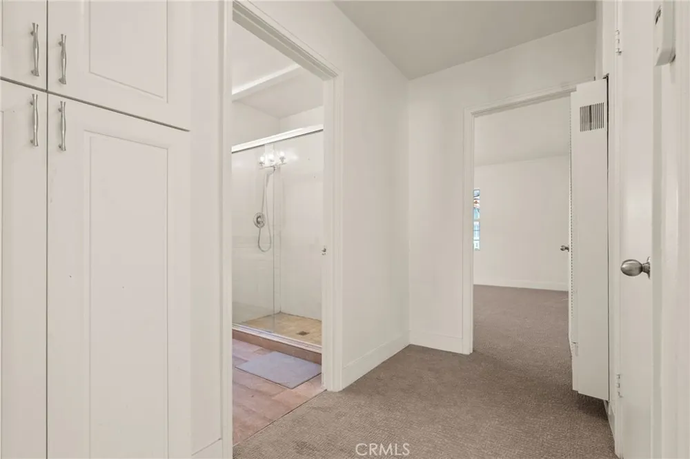 536 S Sadler Los Angeles, CA 90022