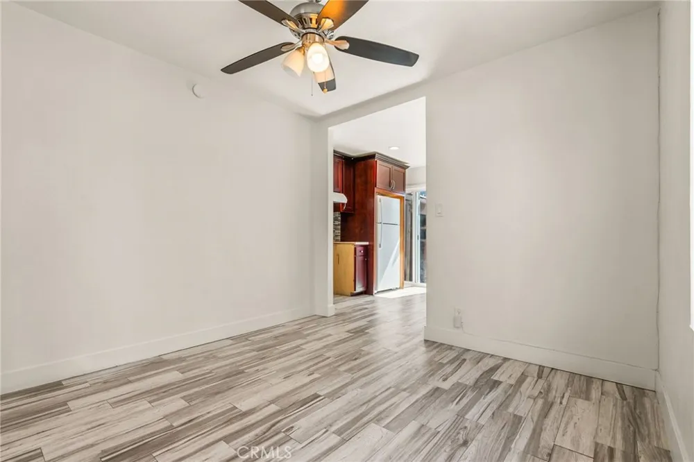 536 S Sadler Los Angeles, CA 90022