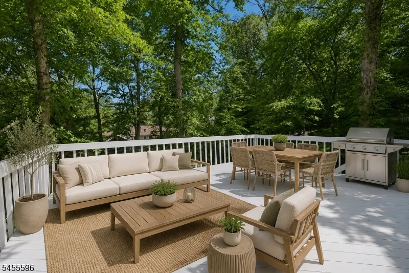 18 Mountainside Dr Wayne, NJ 07470