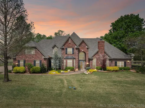 24120 S Meadowview Court